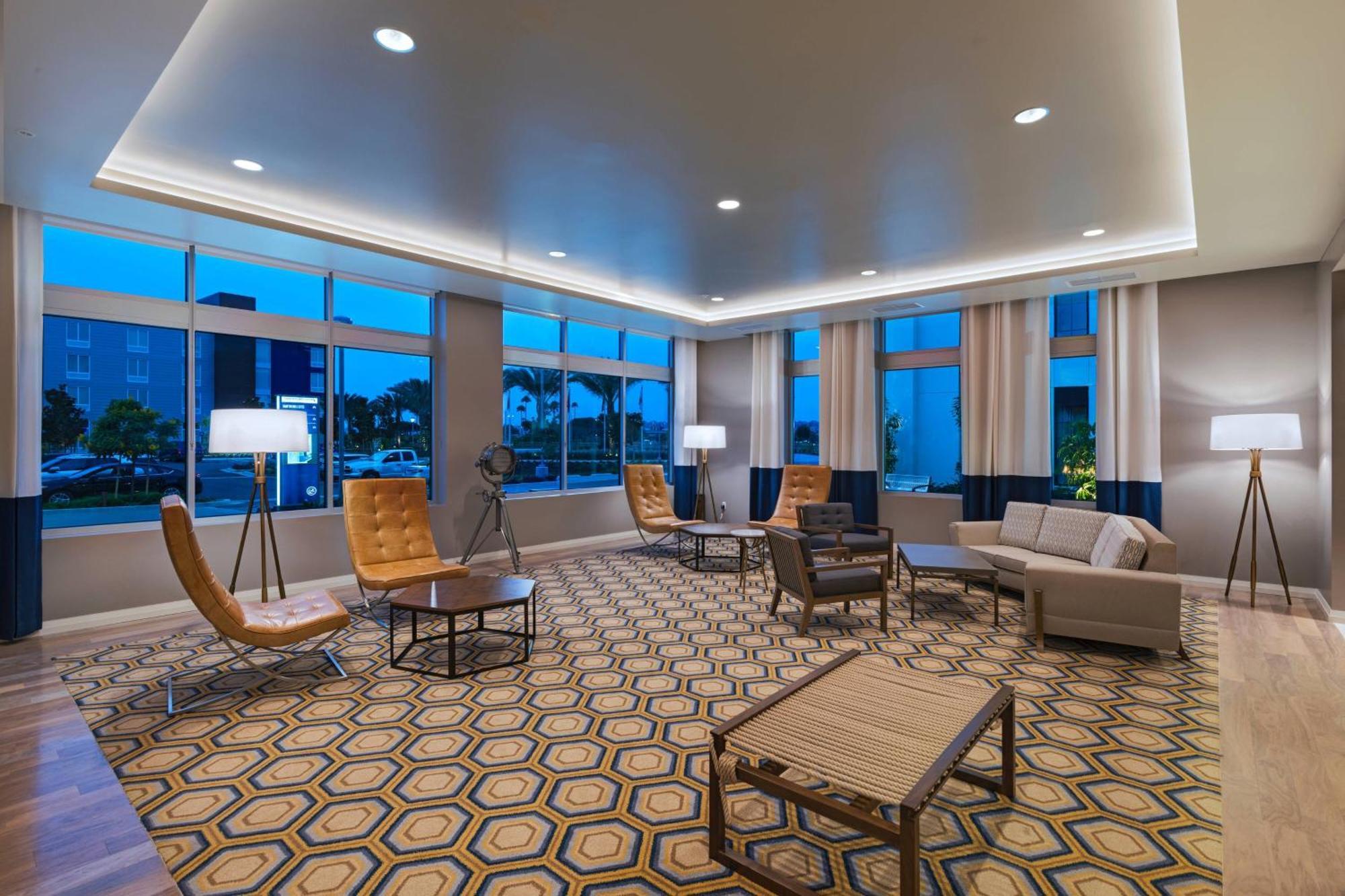 Towneplace Suites By Marriott San Diego Airport/Liberty Station Dış mekan fotoğraf